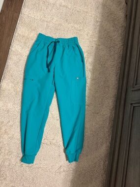 FIGS uman high waisted jogger